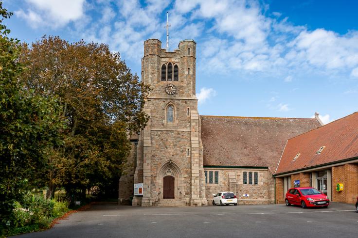 St Andrew - Gallery Row